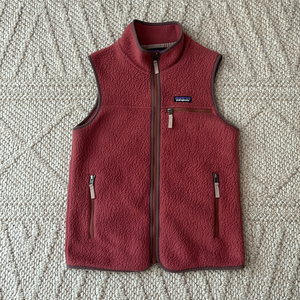 Patagonia ✨ Pink Sherpa Fleece Vest